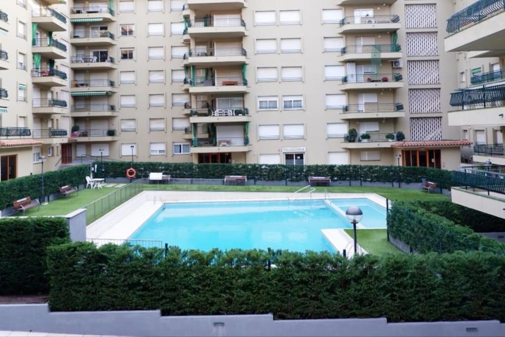 Amplio Apartamento Con Piscina Al Lado De La Playa Platja d'Aro Eksteriør bilde