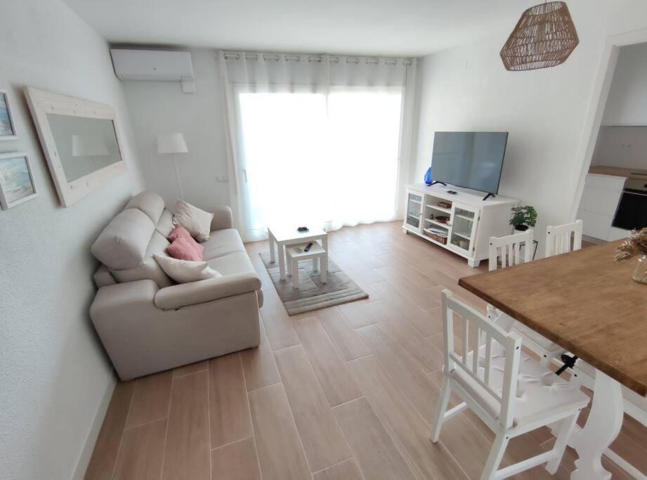 Amplio Apartamento Con Piscina Al Lado De La Playa Platja d'Aro Eksteriør bilde